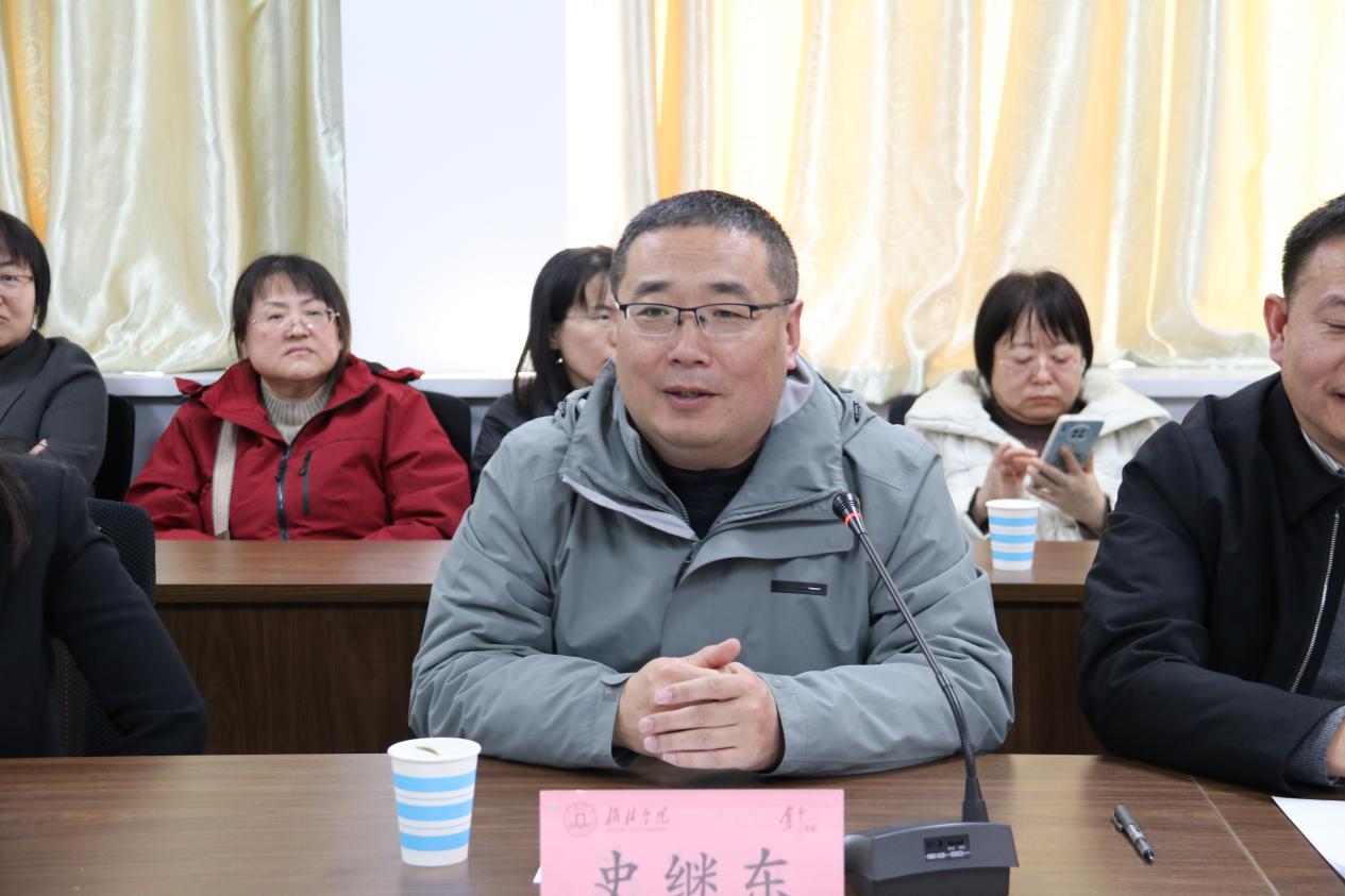 说明: 5078e354f2d8416272d291259032f84