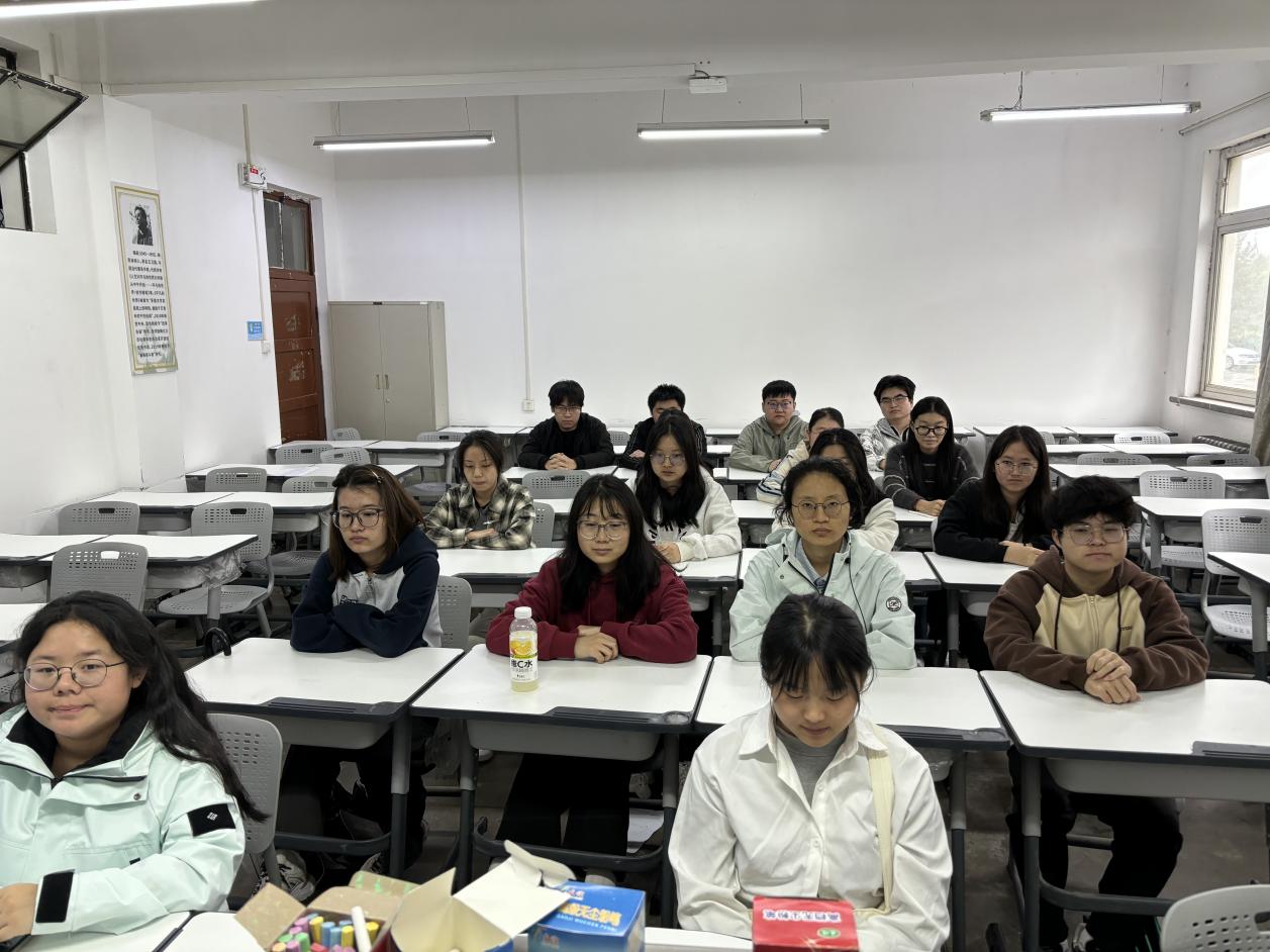 说明: 18d84c5e98bedd12fde461cf50c5062a